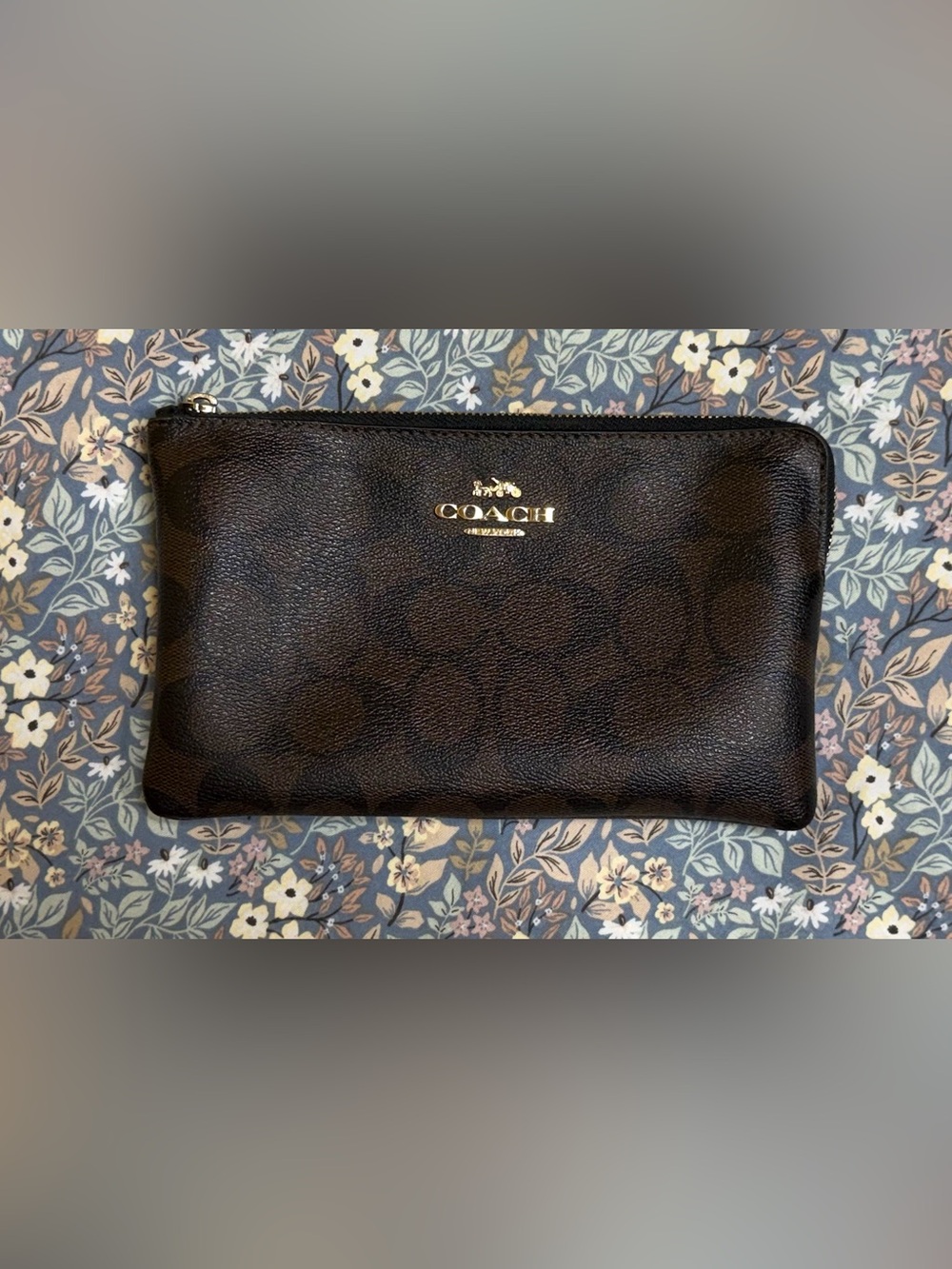 Coach Black Leather Coin Pouch with Gold Zip